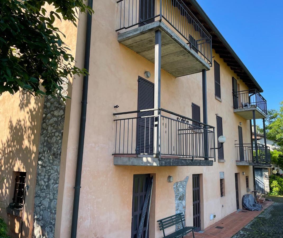 Appartamento Lake View Di Villa Giuliana 苏尔扎诺 外观 照片