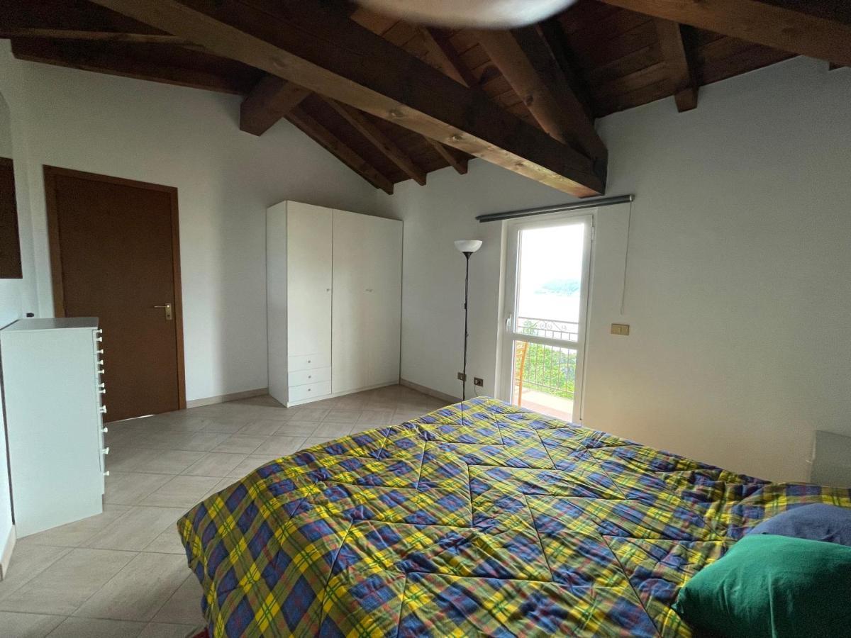 Appartamento Lake View Di Villa Giuliana 苏尔扎诺 外观 照片