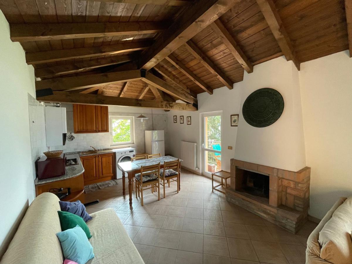 Appartamento Lake View Di Villa Giuliana 苏尔扎诺 外观 照片