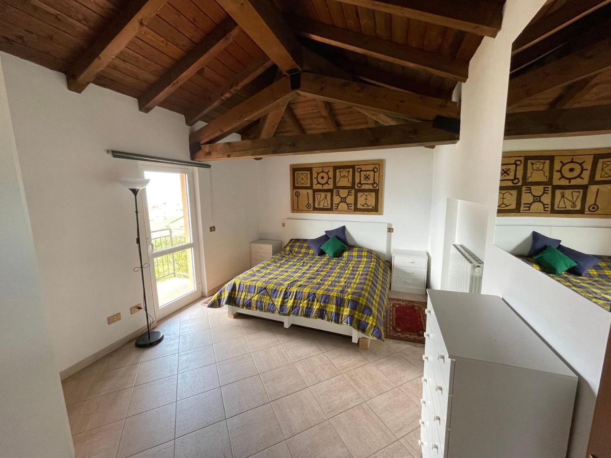 Appartamento Lake View Di Villa Giuliana 苏尔扎诺 外观 照片
