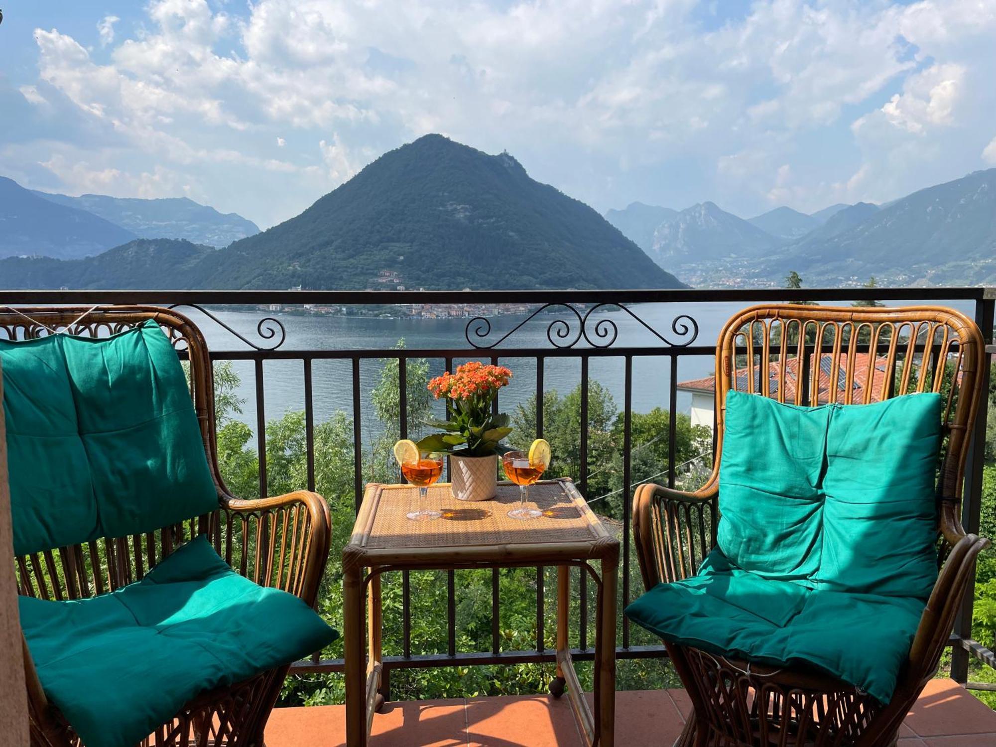 Appartamento Lake View Di Villa Giuliana 苏尔扎诺 外观 照片